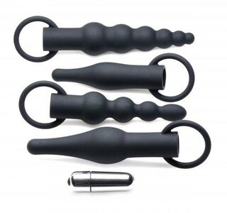 4-Piece Anal Plug Set With Bullet Vibrator